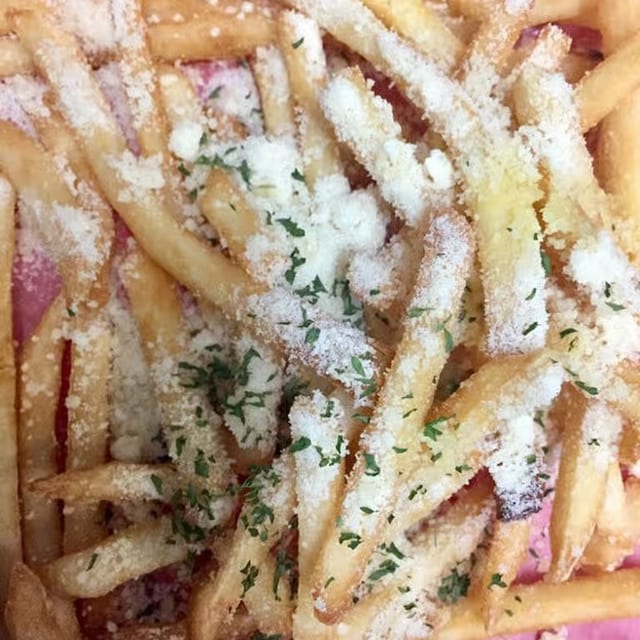 Truffle Fries with Aioli Sauce.